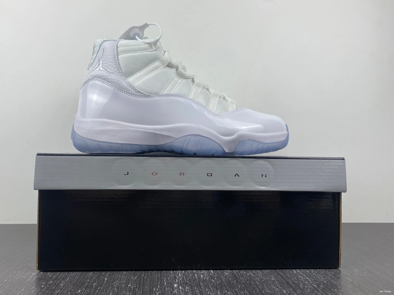 'Silver Jordan Anniversary' Retro  11 408201-101 Air  0512